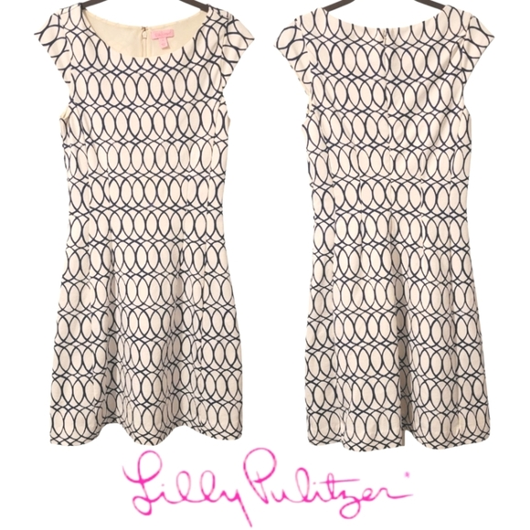 Lilly Pulitzer Navy White geometric Patterned Dress Wmn's S fit and flare dress - Picture 1 of 16
